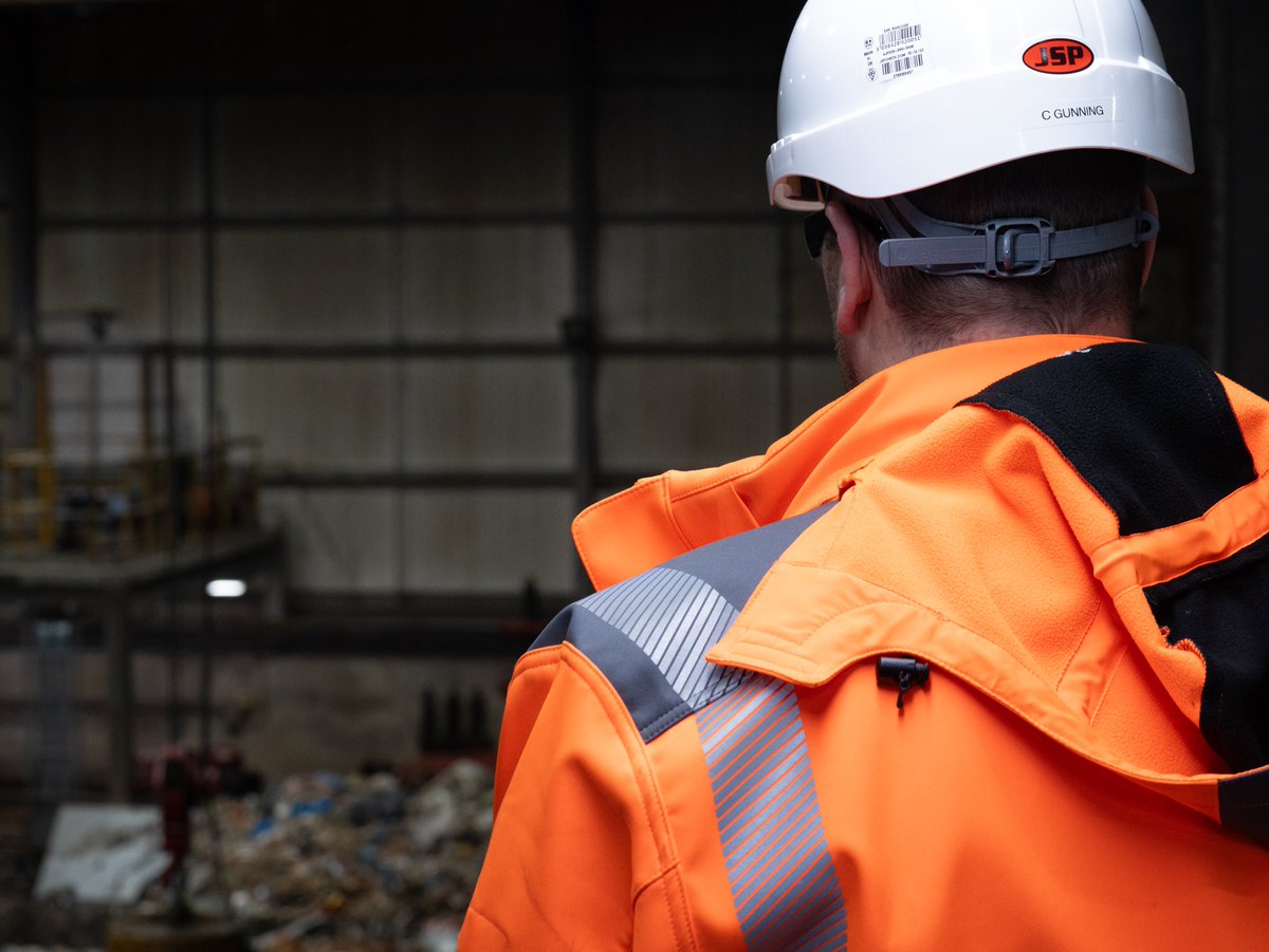 Waste industry safety culture in good health

The results of a recent independent study conducted for us found that nearly 90% (87%) of people working in the #recycling and #waste industry report feeling #safe at work.

tinyurl.com/yj9j8ttu

#HealthAndSafety #CultureSurvey
