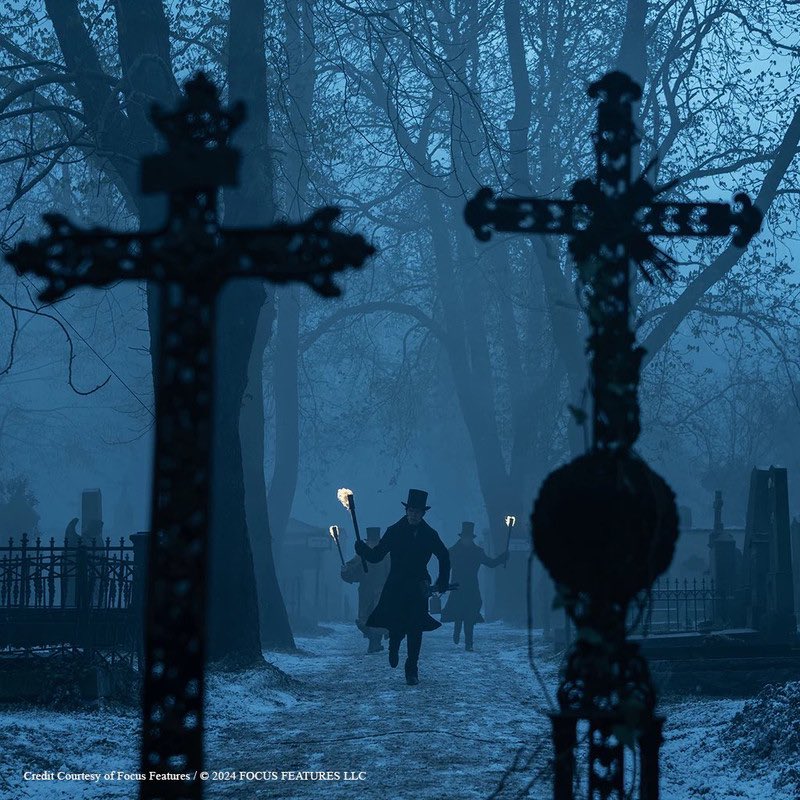 elijohn_art's tweet photo. I don’t think I’ve looked forward to a film this much in years. In two minutes I can see nods to Carl Theodor Dreyer’s Vampyr, Herzog’s 1979 adaptation and the paintings of Casper David Fredrich. I’ve loved everything from Eggers upto now and this looks cinematically sublime https://t.co/CTmsRkHgCV