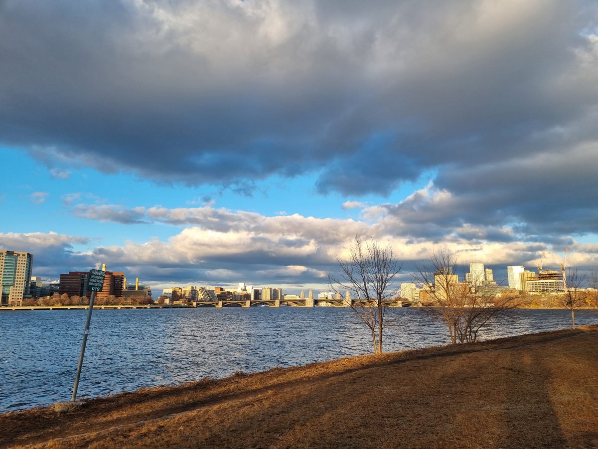 Alex Groves (@drargroves) on Twitter photo We're halfway through the #F24MRS! I hope everyone is enjoying the week as much as I am.
If you would like to discuss a potential submission or to learn more about the journal please send me a DM or email and we can arrange a time!
<a href="/NatureSynthesis/">Nature Synthesis</a> <a href="/Materials_MRS/">Materials Research Society (MRS)</a> We're halfway through the #F24MRS! I hope everyone is enjoying the week as much as I am.
If you would like to discuss a potential submission or to learn more about the journal please send me a DM or email and we can arrange a time!
<a href="/NatureSynthesis/">Nature Synthesis</a> <a href="/Materials_MRS/">Materials Research Society (MRS)</a>