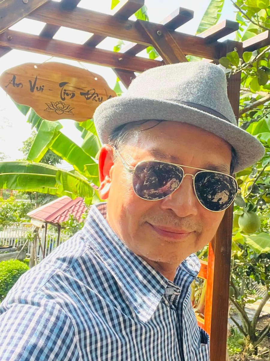Trung niên tweet media
