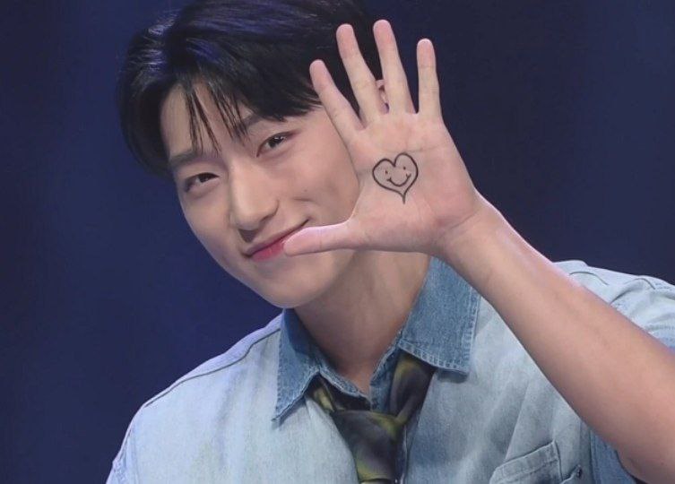 SELFOL ONLY! tweet media