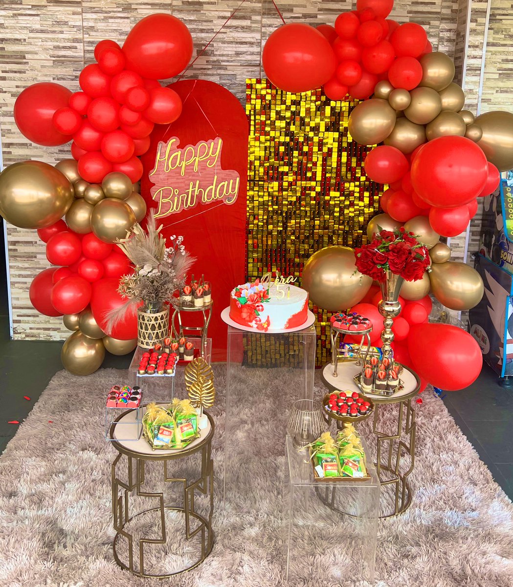 BinhoDecor's tweet photo. Vermelho e Dourado ❤️

Quem ama? 🫶🏽 https://t.co/InsD4TqUDo