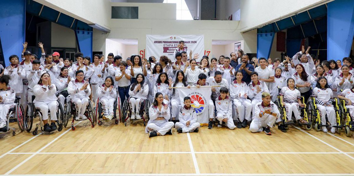 AytoCancun's tweet photo. ¡Entre todas y todos hacemos un #Cancún más justo e inclusivo! 🙌🏼
  
La presidenta municipal @anapatyp, reafirmó su compromiso con la inclusión y el apoyo total a las y los deportistas con discapacidad, además de atenciones, terapias, servicios médicos e infraestructura… (1/2) https://t.co/f23XhW648L