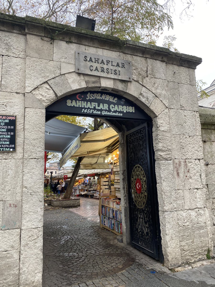 Tarihi Beyazıt Test Kitapları Çarşısı

Since 1458