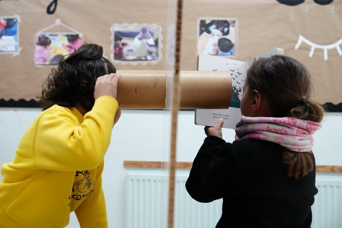 Un any més, i ja en van 9, i gràcies a la campanya “Fas 6 anys. Tria un llibre”, gairebé 40.000 nens i nenes han pogut triar un dels seus primers llibres per iniciar-se en la lectura.  

Iniciatives com aquesta, inclosa al Pla Nacional de la Lectura, són imprescindibles per