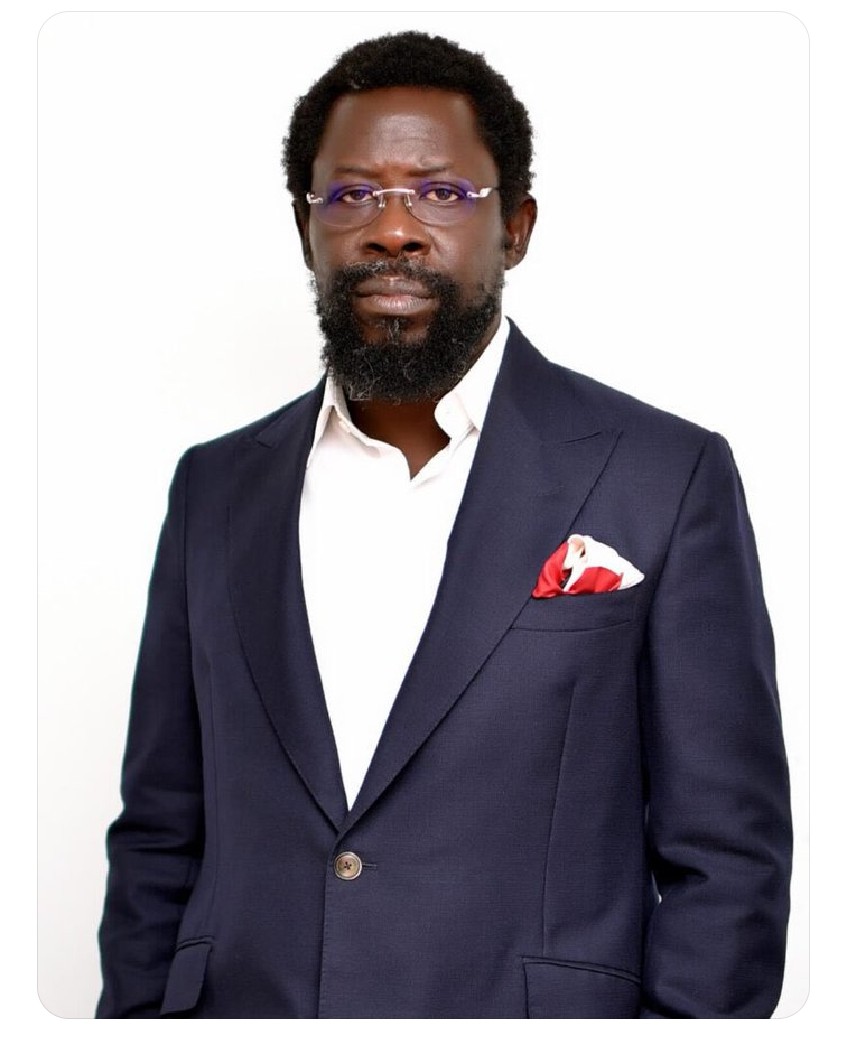 AreaFada1's tweet image. So even after 24hrs Nigerian Police never wan talk anything?
What a country of anyhowness.
Our country has become a captured state by druggies, drug pushers and nincompoops. 

And to all the corrupt judges who soldout to the highest bidder may you face The Socrates of the once…