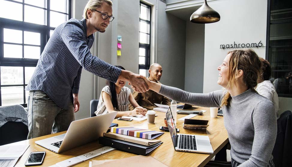 pdofranchising's tweet photo. Quer investir em uma franquia pronta para operar? O repasse de franquias pode ser a oportunidade ideal para você começar com uma estrutura já consolidada! 

Clique no link e saiba mais! 👇
https://t.co/QwSCvovy6v

#PortalDoFranchising #FalandoDeFranquias #RepasseDeFranquias https://t.co/0iv7kIBATY