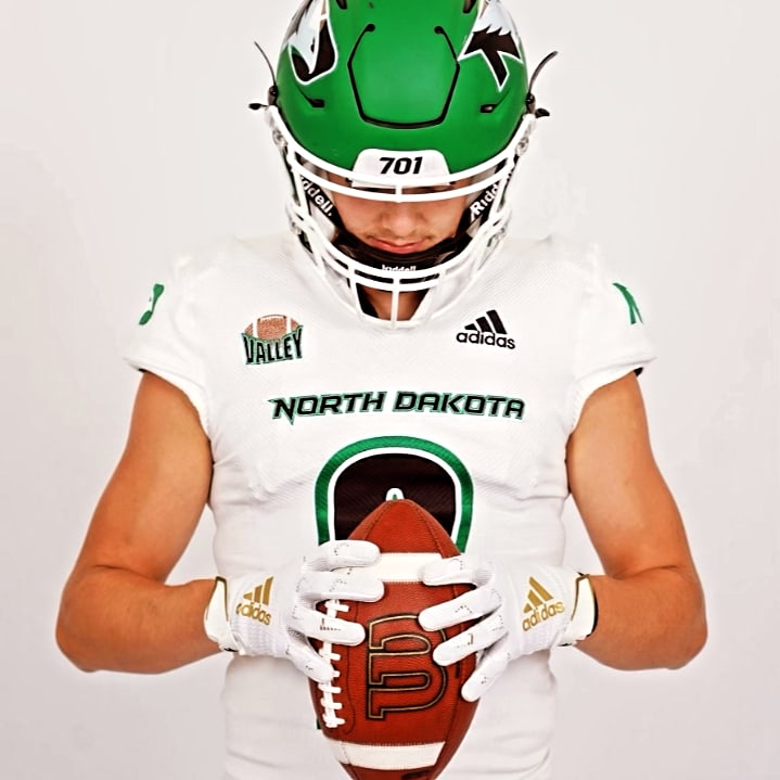 Gabriel Anderson (@2ganderson2025) on Twitter photo I am excited to be signing with <a href="/UNDfootball/">North Dakota Football</a>! Signing will be tomorrow morning at 8:00 a.m. in The Barn at Hinton High School. All coaches, teammates, and media are welcome! <a href="/CoachTomDosch/">Tom Dosch</a> <a href="/IsaacFruechte14/">Isaac Fruechte</a> <a href="/jschwenzfeier/">Joel Schwenzfeier</a> <a href="/CoachReinholz/">Carl Reinholz</a> <a href="/coachstepps/">Travis Stepps</a> <a href="/coachflyger/">Austin Flyger</a> <a href="/BlackhawksFB/">Blackhawk Football</a> I am excited to be signing with <a href="/UNDfootball/">North Dakota Football</a>! Signing will be tomorrow morning at 8:00 a.m. in The Barn at Hinton High School. All coaches, teammates, and media are welcome! <a href="/CoachTomDosch/">Tom Dosch</a> <a href="/IsaacFruechte14/">Isaac Fruechte</a> <a href="/jschwenzfeier/">Joel Schwenzfeier</a> <a href="/CoachReinholz/">Carl Reinholz</a> <a href="/coachstepps/">Travis Stepps</a> <a href="/coachflyger/">Austin Flyger</a> <a href="/BlackhawksFB/">Blackhawk Football</a>