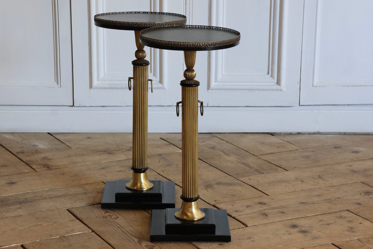 BrownriggUK's tweet image. Pair of 1940s Spanish Side Tables

tinyurl.com/yhbn4xtp

#sidetable #pairoftable #antiquesidetable #antique #furniture