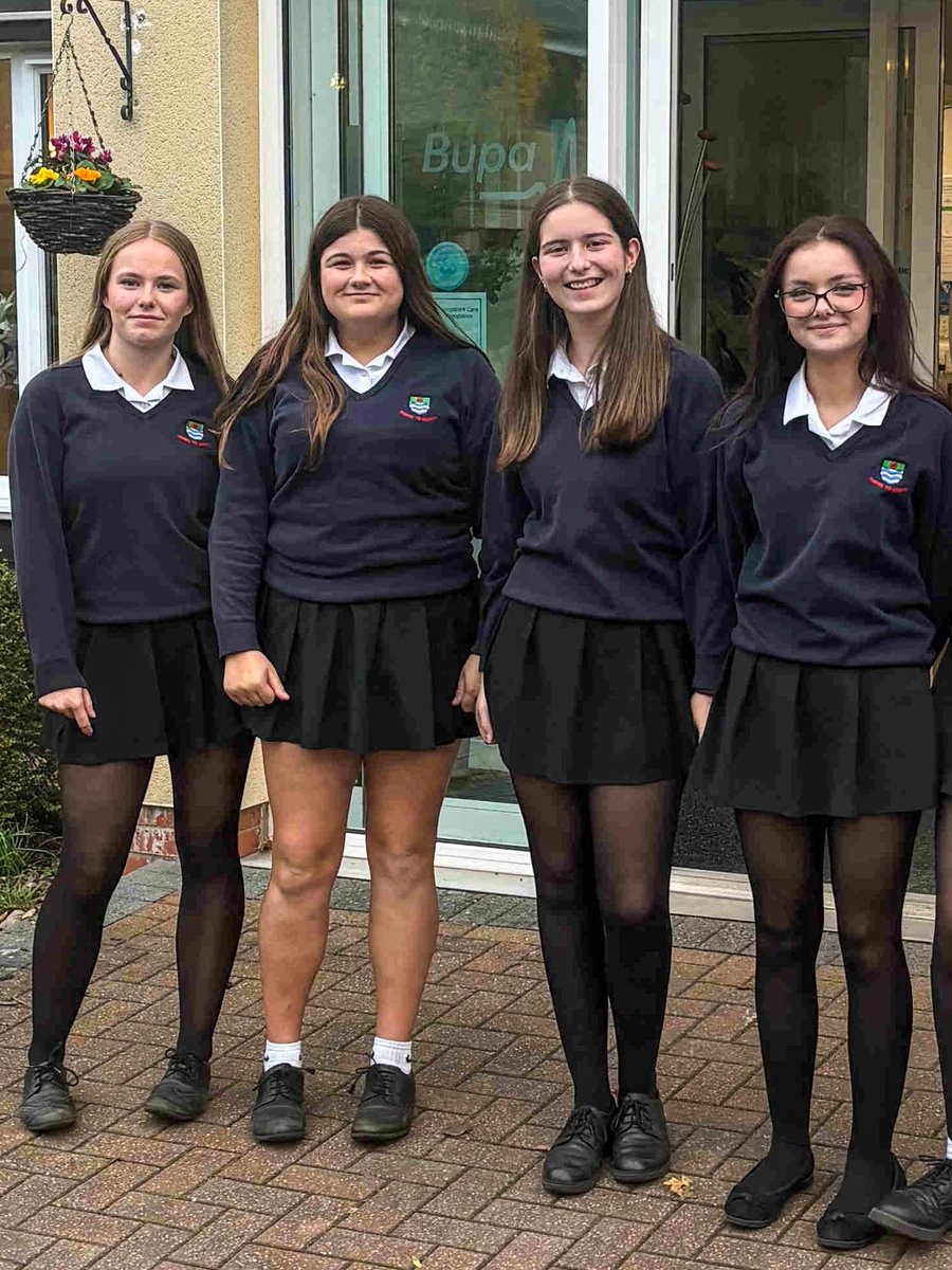 Our Duke of Edinburgh award students need to complete an hour of volunteering per week for 4 to 6 months. Well done to the group of students that will be volunteering at Freelands Croft Care Home in Fleet to spend time chatting and playing games with the residents.