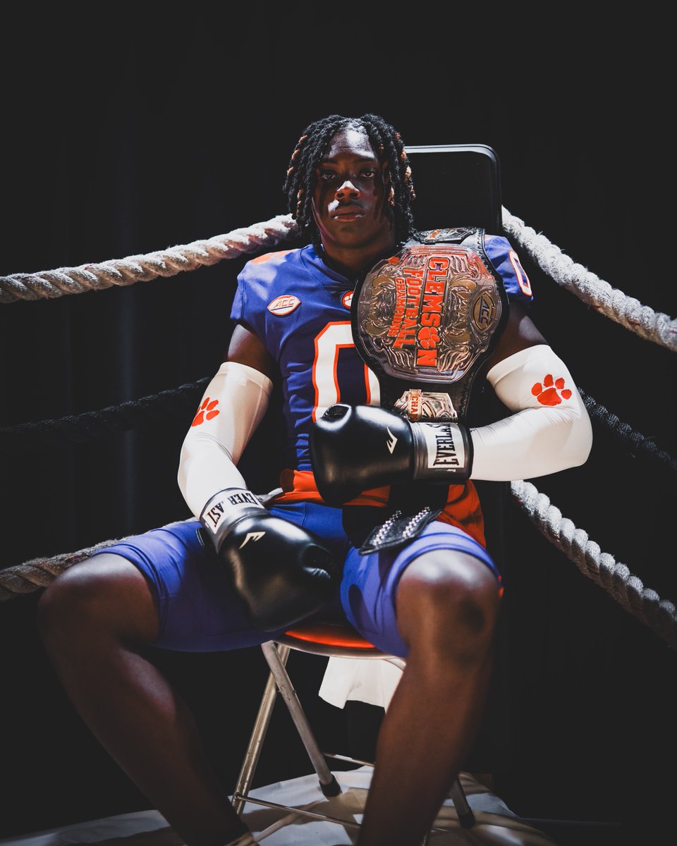 ClemsonFB's tweet image. More on Ari ⬇️ #ALLIN