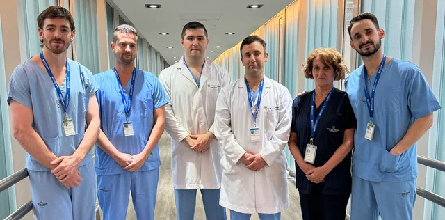 tv12misiones's tweet photo. ❤️🩹 Por primera vez en #Argentina se realizó una #operación de #corazón a través de la #axila
#Misiones #noticias #cirujia #operaciondecorazon #medicos #hospital #salud
https://t.co/uBDMK11s4J https://t.co/Bi6yvM0UM3