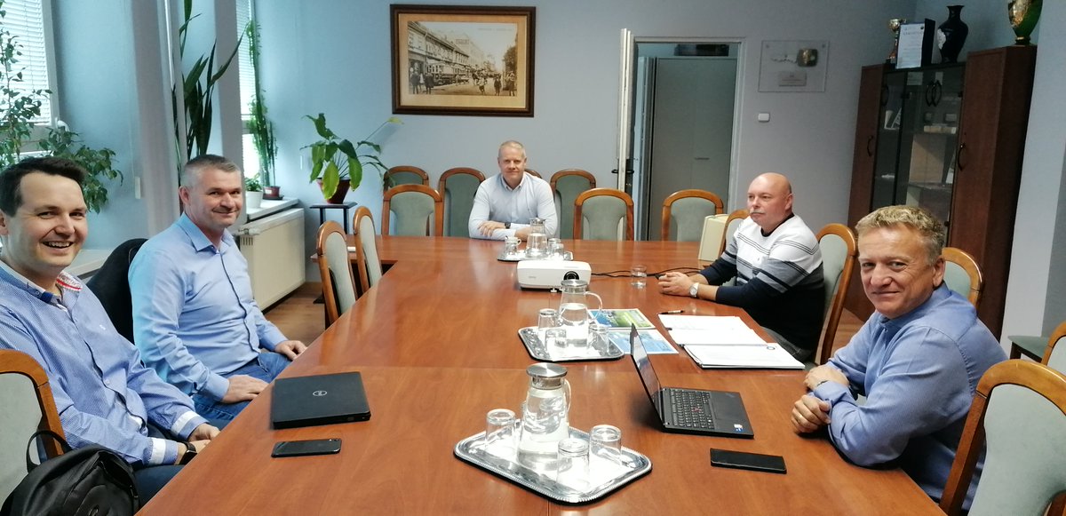 🚆 Progress in Miskolc! The local partners identified a site for a multimodal info point, promoting sustainable transport &amp; climate neutrality. 🌱
Learn more: lmy.de/XTOVp
#HorizonEU #UrbanMobility #SustainableMobility #ZeroEmission #GreenMobility #EU #MissionCities