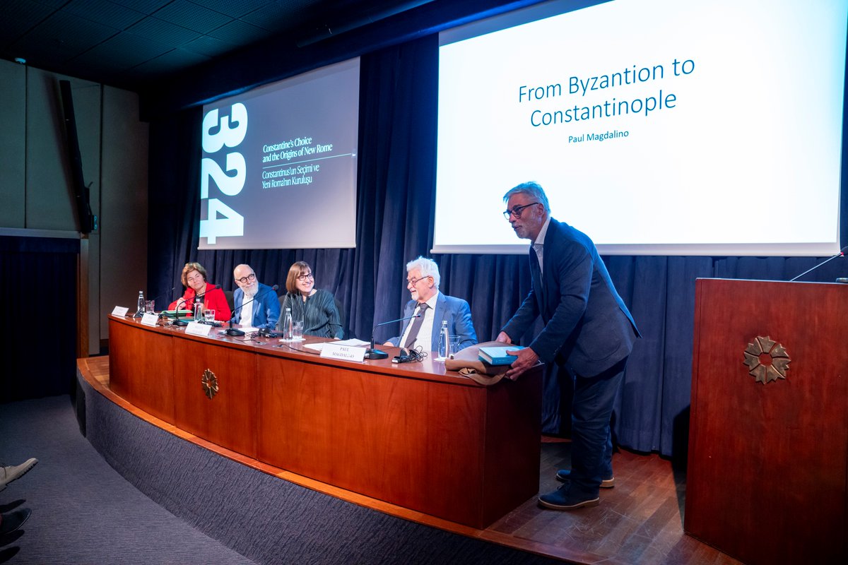 The Festschrift "Studies in Byzantine History and Culture" was presented to Paul Magdalino at the symposium "324: Constantine’s Choice" in Istanbul, celebrating his pioneering work on Constantinople and Byzantine history. 
👉 brill.ws/fs