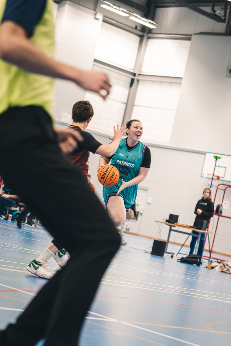 Ryan Lee tweet media