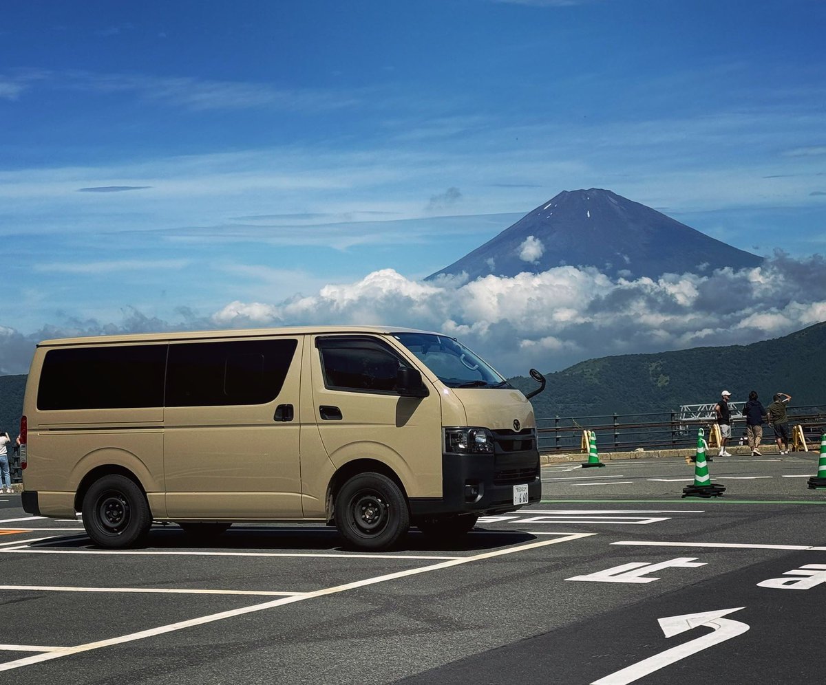 chibi660's tweet photo. テーマ「富士山とテロリスト」　🗻😎 https://t.co/rJF1f9ckNh
