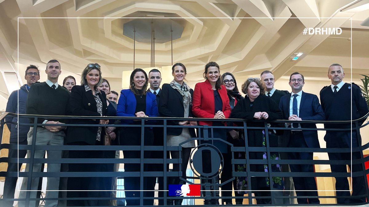 ThibautVanssay's tweet image. #Observatoiredesconjoints 
🌟 Ravi d&apos;avoir ouvert la 3ème session d&apos;échanges dédiée aux familles des #militaires avec les associations à @Armees_Gouv.
🎯 Objectif : échanger sur les moyens mis en oeuvre pr soutenir les familles face aux défis spécifiques liés à la vie militaire.