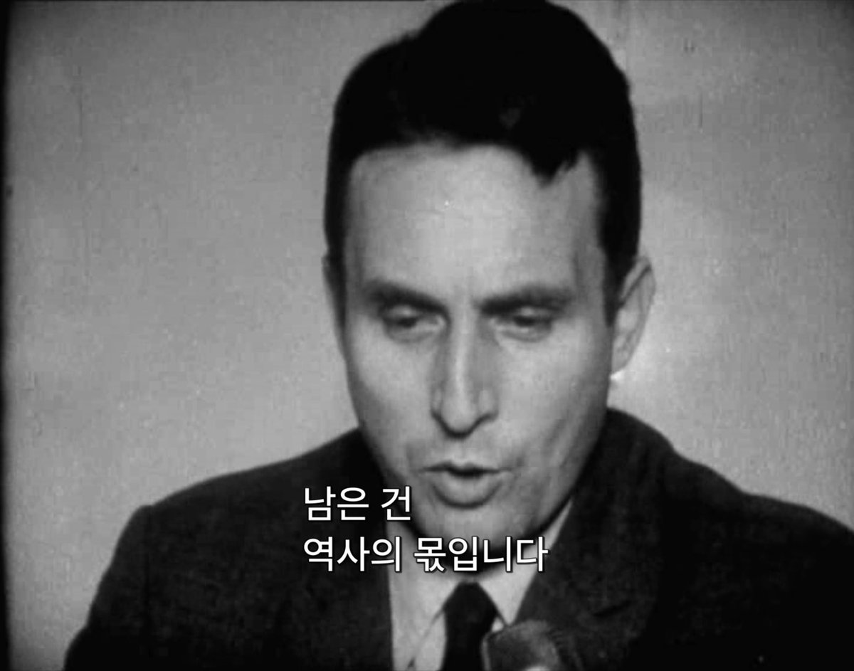 영화속거울 tweet media