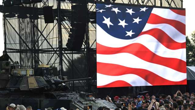 MillyleeX's tweet image. 美国 11 月 ADP 就业人数 14.6 万人，低于预期
ChainCatcher消息，据了解美国11月ADP就业人数14.6万人，为2024年8月以来最小增幅。预期15万人，前值由23.3万人修正为18.4万人。