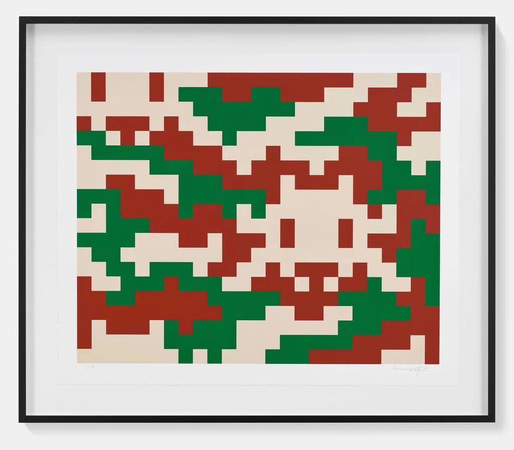 Large 'Camouflage' prints by Invader, each measuring 76 x 89 cm (framed) in an edition of 100 + 10 APs.

Explore the collection and apply for a print by 9 December at 17:00 GMT:  heni.com/editions/camou…

#Invader #Art #PrintDrop #FlashInvaders #InvaderWasHere