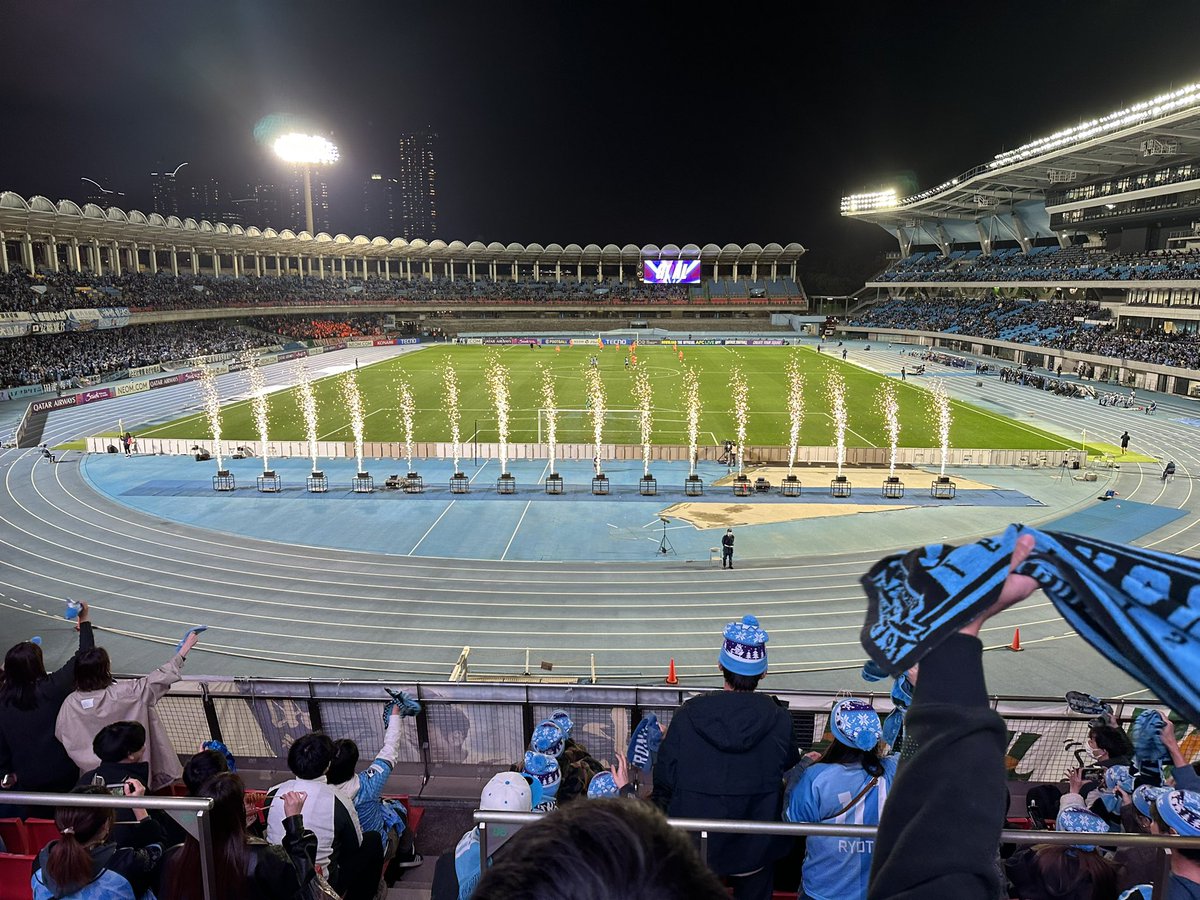 mo_min_fro's tweet photo. ジェジエウのがゴール直後にサポーターのとこ行ってくれたの嬉しかった
大好き

あとエリソンも悔しさ出してたけど、あれくらいの方が応援したくなる https://t.co/zPfaak2DAO