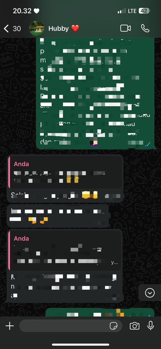 topgdtadae's tweet photo. Aku dan suami kalau lagi ghibah-in orang🤣 https://t.co/s3Lars8JqS