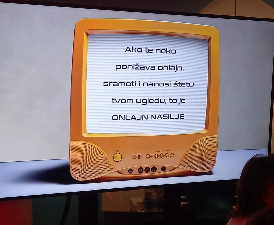 Podrška <a href="/PravosudnaRS/">Правосудна академија Републике Србије</a>  aktivnostima u okviru kampanje „16 dana aktivizma protiv rodno zasnovanog nasilja”

shorturl.at/hqg5X

#digitalnarealnost #odlajkujnasilje #pravosudnaakademija #nenadvujic #un #aktivizam #rodnozasnovanonasilje #nasilje #bitefteatar #eu <a href="/USAIDSerbia/">USAID Serbia</a>