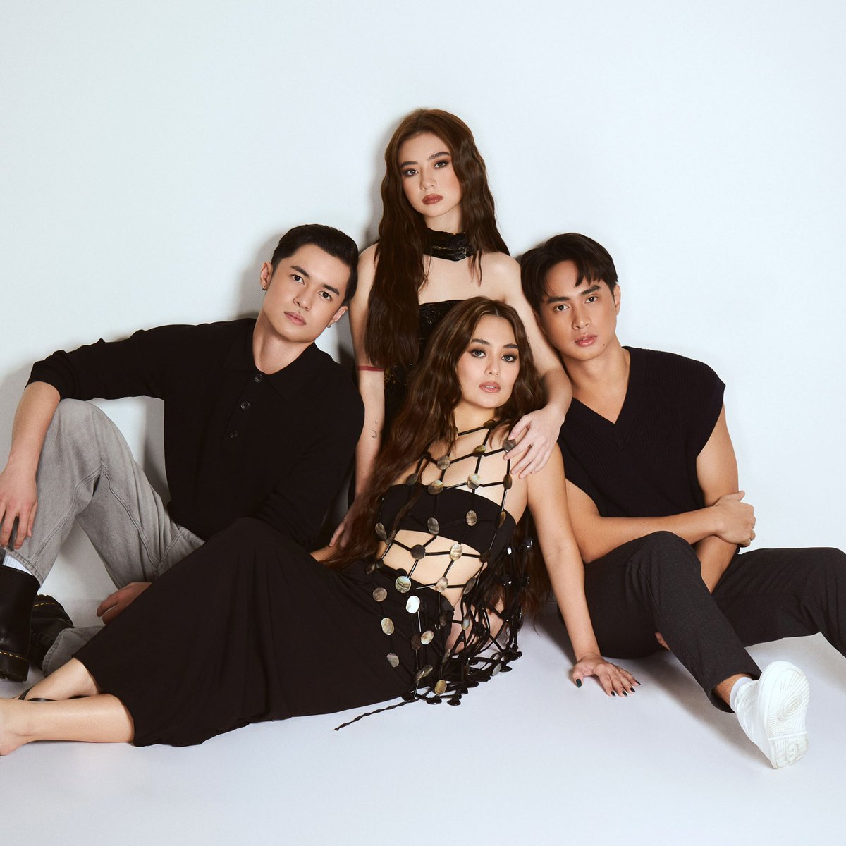 jasscalesofc's tweet photo. My heart sank of happiness when I found out I’d be featured by MEGA. From being an Account Manager in Advertising to now being the one in the feature—it’s a full-circle moment. 🥺🩷

So grateful to have done this with Fyang, Dylan, and JM. 🙌🏼" https://t.co/szbmG4Ry6i