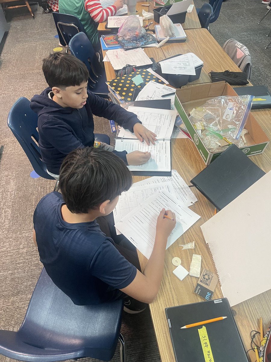 Erath_Miss's tweet photo. Describing pushes and pulls in order to explain how friction affects the motion of objects today. #Science https://t.co/zhA38QgtEo