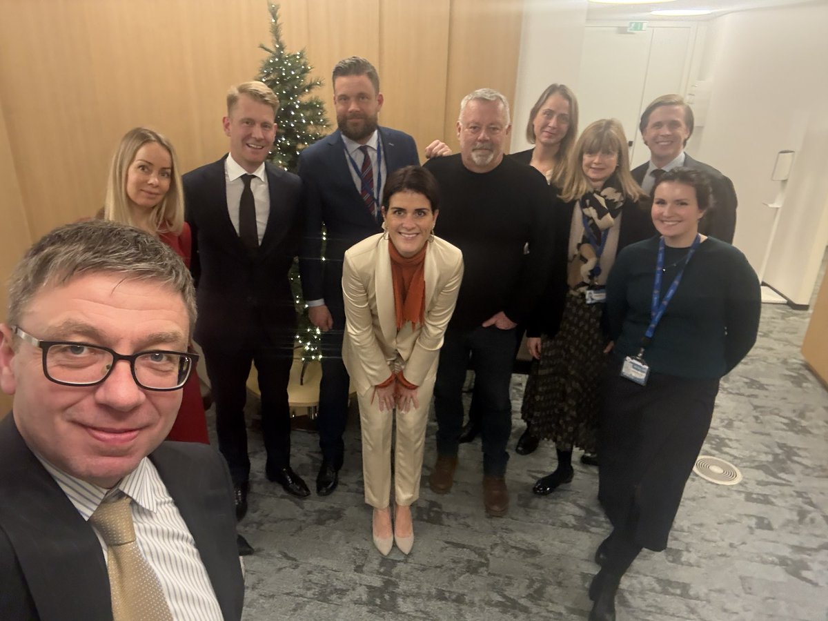 Always a delight welcoming 🇮🇸 Foreign Minister <a href="/thordiskolbrun/">Þórdís Kolbrún Reykfjörð Gylfadóttir🇮🇸</a> and her entourage <a href="/NATO/">NATO</a>. Good meetings behind and hard work ahead. #WeareNATO