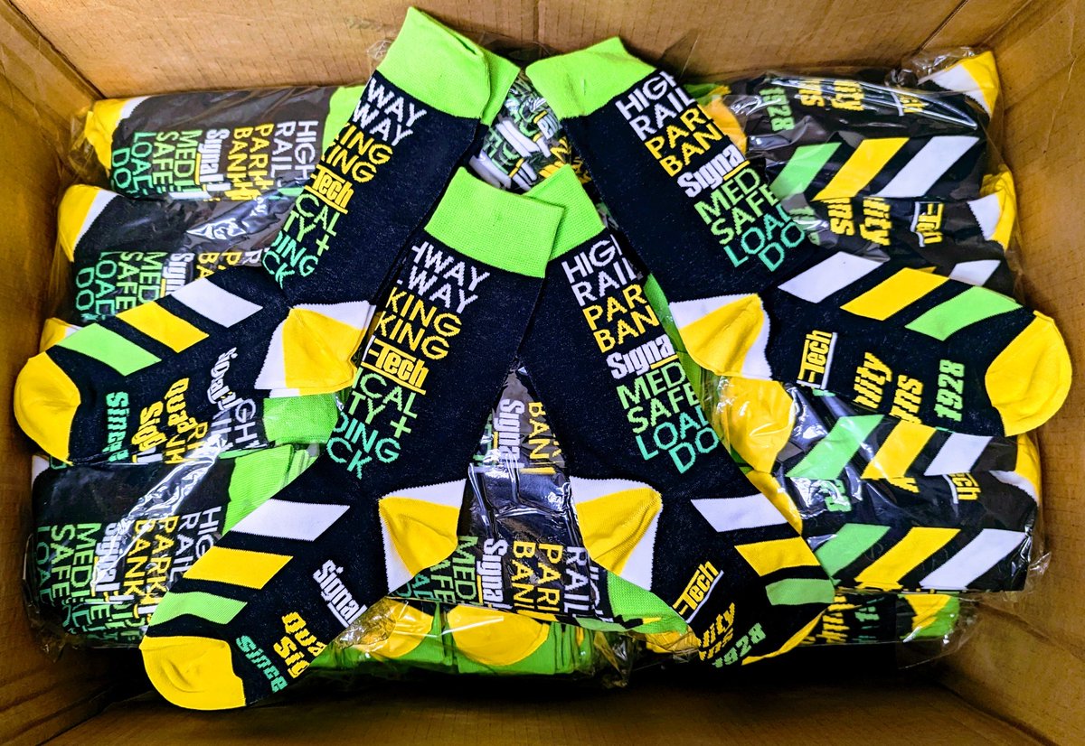 Signal_Tech's tweet image. Signal-Tech is not only an innovator in the #LEDsign industry but also a huge influencer in the novelty/fashionable sock game!

Today, we&apos;re celebrating #NationalSockDay. Do you have any Signal-Tech socks? If so, show us in a reply!