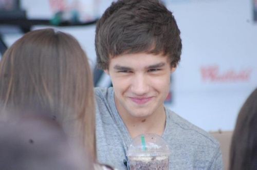 🧁 🐱 💐 💌 💞