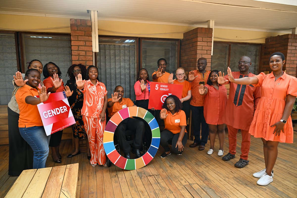 undpmalawi's tweet photo. Unite to End Violence Against Women and Girls: It starts with YOU. 

Let’s create a #GBV-free Malawi! Take a stand against gender-based violence. 

Together, we can break the cycle of harm and build a safer society. #NoExcuse #16Days https://t.co/Ri1dm8ezvB
