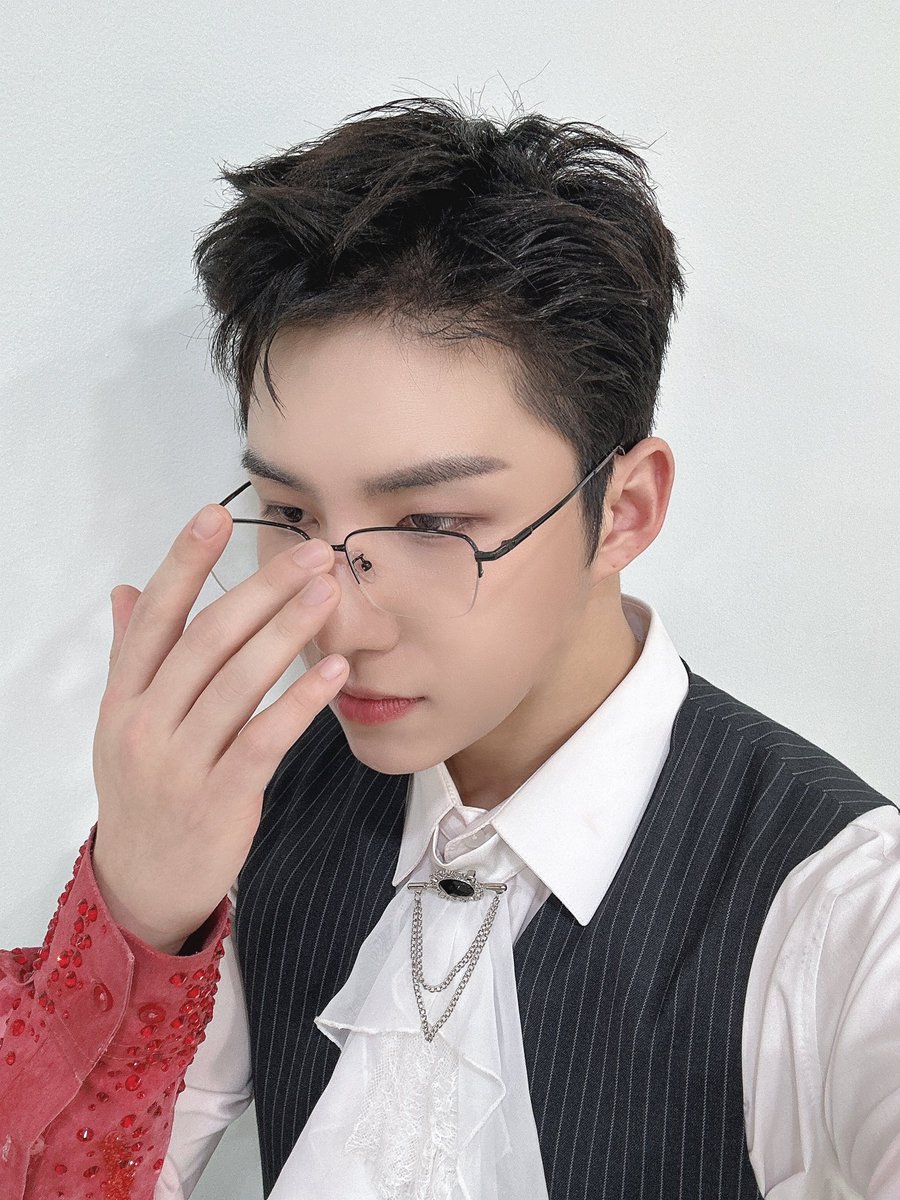 #와우
 사진을 찍었다아