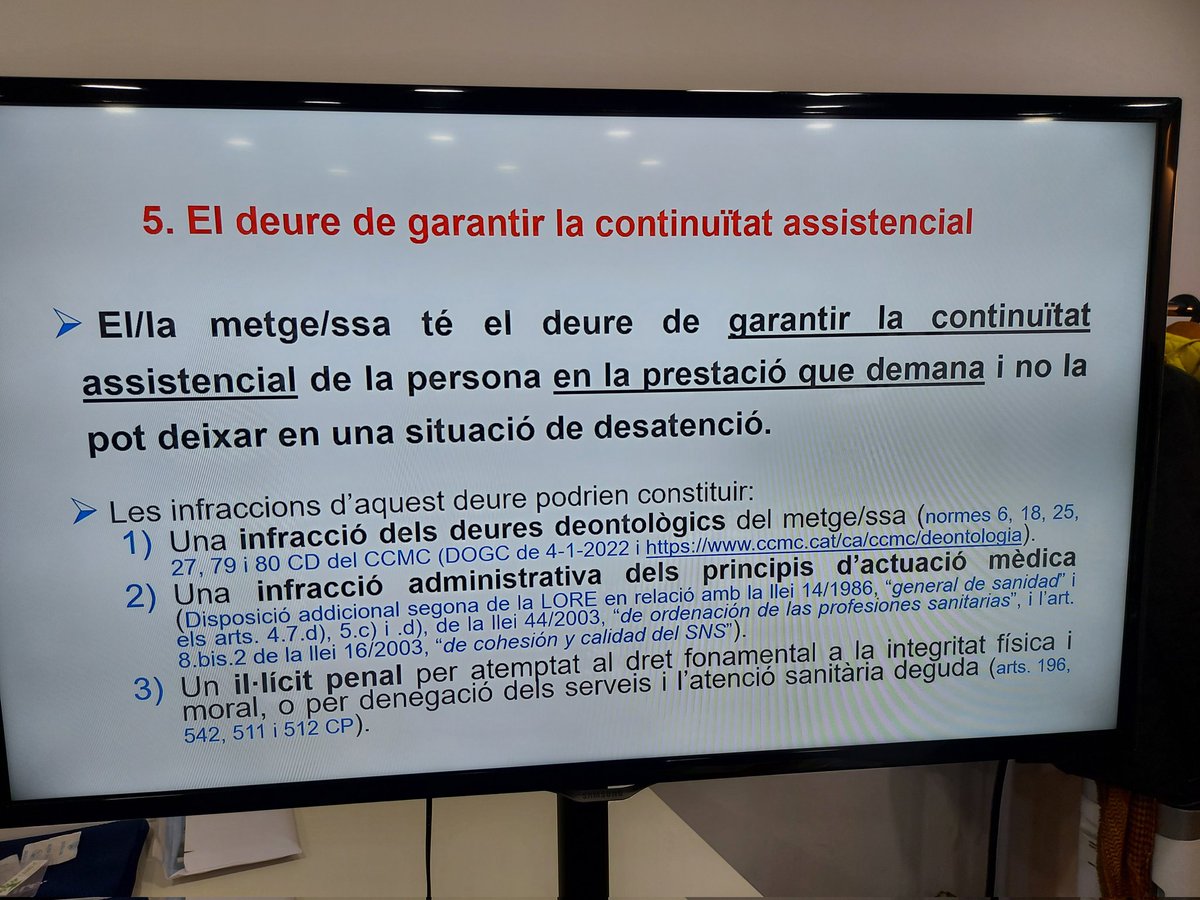 MJSanmamed's tweet photo. Aspectos y responsabilidades éticas y legales cuando un médico/a se declara objetor de eutanasia
Jornada de @ecamfic y DMD #acompanyeutanasia https://t.co/2OYHGlzMnw