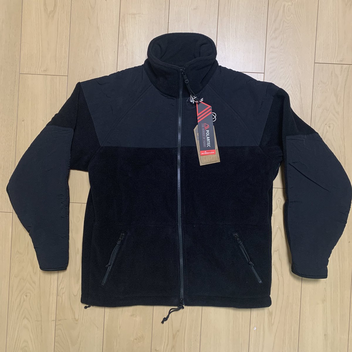 YossiyWear's tweet image. #ECWCS GEN2 LEVEL3
ワイパーさんのリプロダクトをお迎えしました😌
GEN3のレイヤーは複雑すぎてGEN2の方がシンプルで好きなんです👍
実物同様、ポーラテッククラシック300が使われているので、温かさは問題ないかと😌
色々と合わせるのが楽しみです🥰