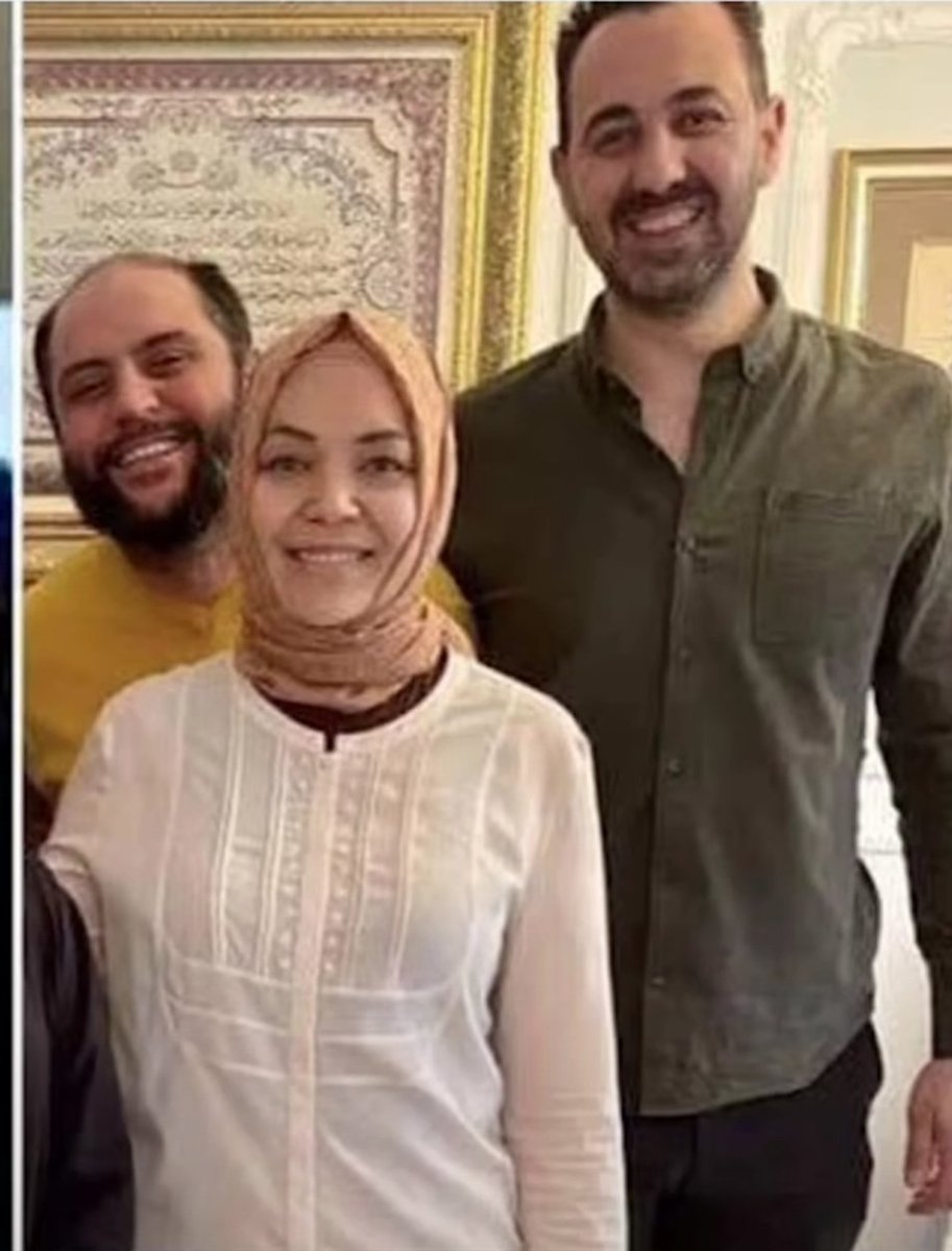 Durduk yere aklıma geldi... 
Eski kocası ile yeni kocası bir arada, unutulmaması gereken bir hatıra. 🙃