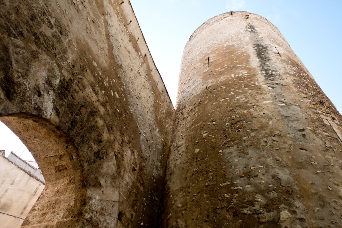 cat7cents's tweet photo. Sogorb, una vila rica en història i patrimoni.

Per als qui no la coneixeu, Sogorb mereix una visita. Sogorb és la discutida Segobriga romana (que alguns atribueixen a Saelices, Conca) i la Suburb àrab. Vila fortificada a l'Edat Mitjana i seu episcopal de la diòcesi de ... https://t.co/VVcP1xQ2Kf