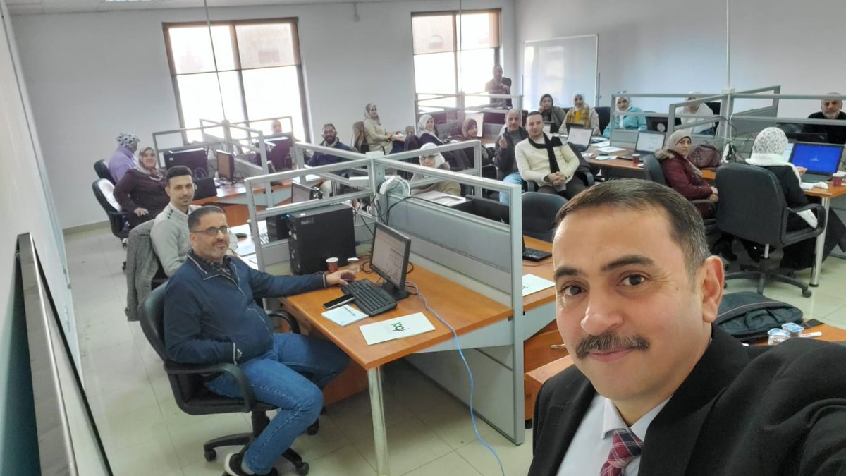 Mustafa_Foaad's tweet image. دورة مميزة في #معهد_القضاء_الشرعي
تم اليوم والحمد لله إختتام دورة برنامج #الأكسل_المتقدم (#Advanced_Excel ) لمجموعة رائعة من المشاركين وذلك في قاعات مبنى معهد القضاء الشرعي .. وبتنسيق مباشر من قبل Institute of Public Administration - معهد الإدارة العامة ..