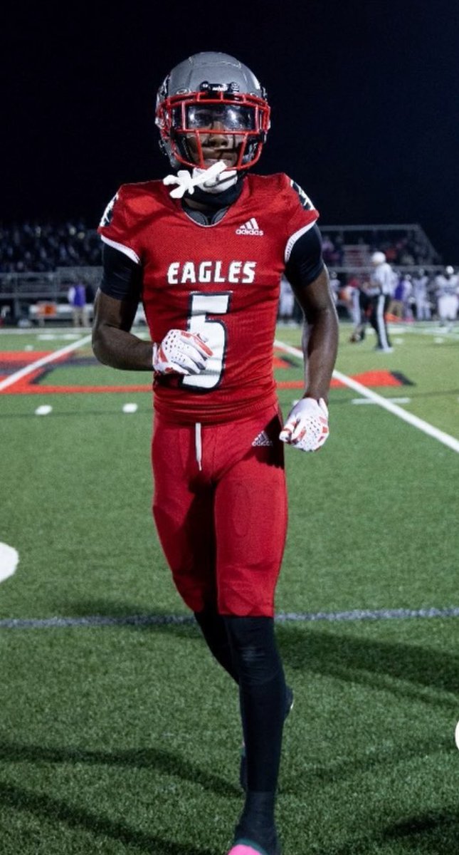 Congrats <a href="/antonimorton_/">A5</a> on signing with <a href="/GovsFB/">Austin Peay Football</a> 🦅🦅🦅