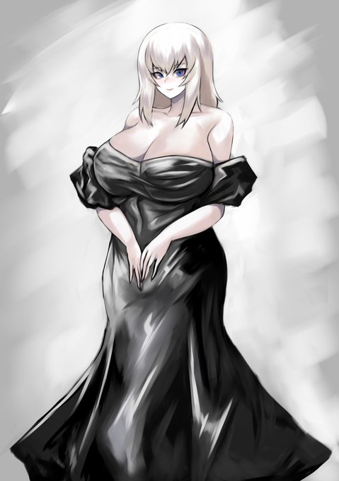 エリカさんは黒がよく似合う 