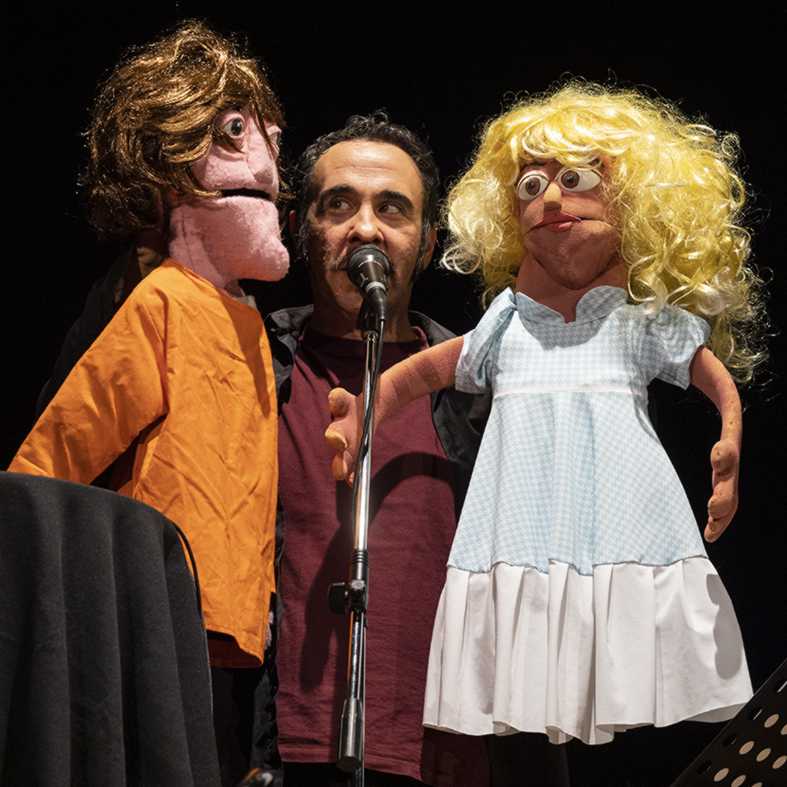 Marco Ceccotti si è esibito nel suo spettacolo “Non si può morire niente” al Teatro Manlio di Magliano Sabina (RI), il 22 novembre 2024. 
TerrArte 2024: Acc. Progr. Interreg.22-24,art.43 ”Residenze”D.M. 27.7.17 n.332 e.s.m.i. Reg.Lazio,L.R. 15/14,art.3,com 3,let.a),triennio 22-24