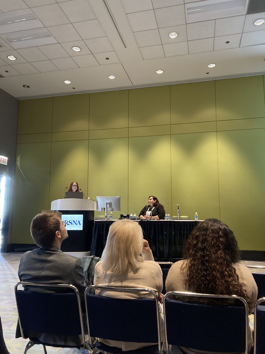 Vicky Goh (@profvickygoh) on Twitter photo First time presenter <a href="/RSNA/">RSNA</a> #RSNA2024. Huge achievement for a medical student - congrats Roberta ! <a href="/GSTTnhs/">Guy's and St Thomas'</a> <a href="/KingsImaging/">Biomedical Engineering & Imaging Sciences</a> First time presenter <a href="/RSNA/">RSNA</a> #RSNA2024. Huge achievement for a medical student - congrats Roberta ! <a href="/GSTTnhs/">Guy's and St Thomas'</a> <a href="/KingsImaging/">Biomedical Engineering & Imaging Sciences</a>