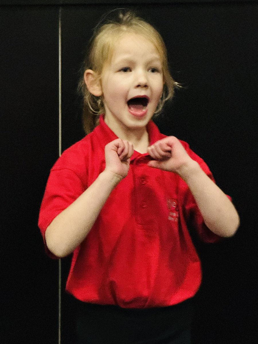 Lvoicespreston's tweet image. 🌟 Small classes, BIG impact! 🌟

At Little Voices, our small class sizes mean:
✅ Personalised attention
✅ Tailored feedback
✅ A safe space to grow

The result? Confident pupils thriving in their performing arts skills! 🎭🎶

#LittleVoices #ConfidenceBuilding #SmallClassSizes