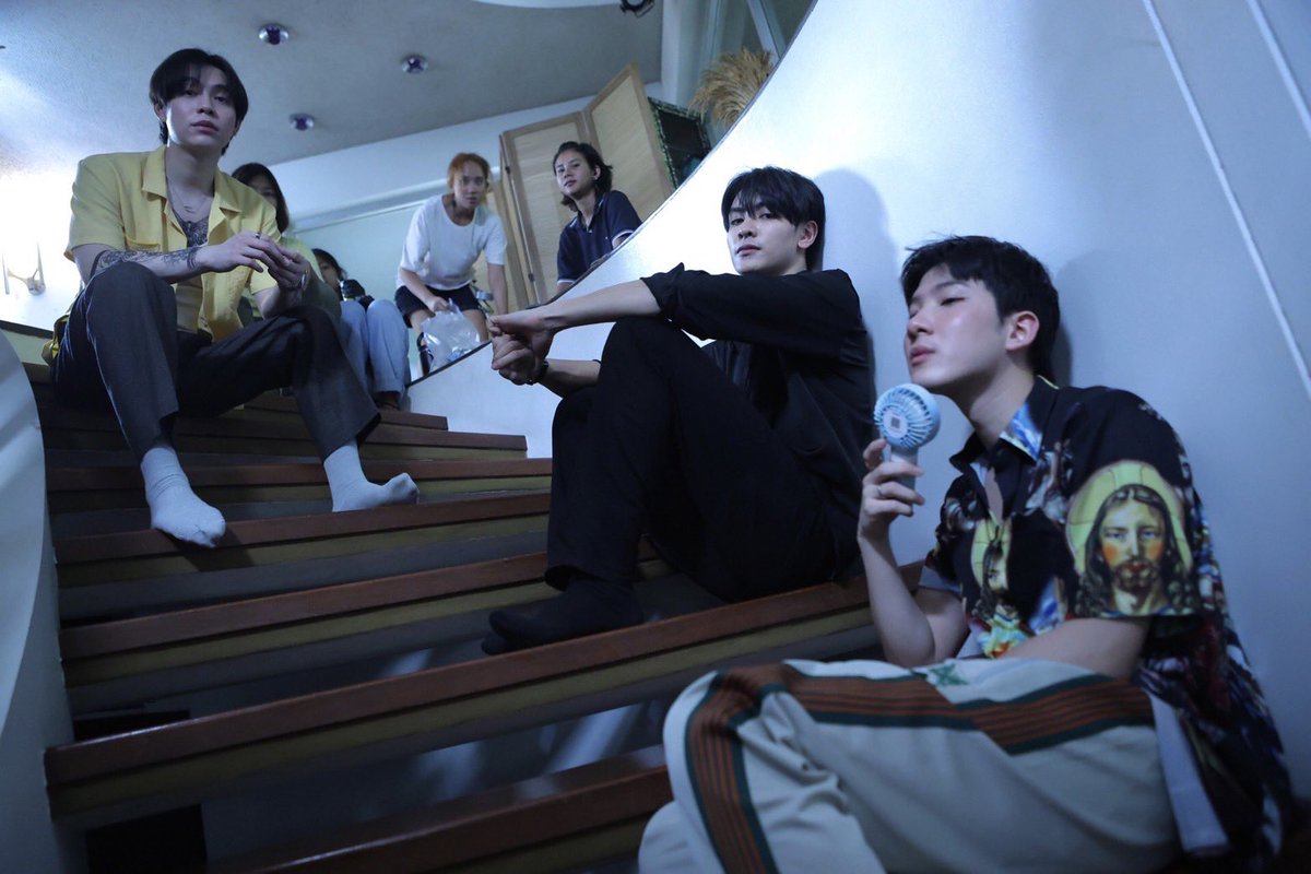 myktnw's tweet photo. BTS KUB 🫠 CONTINUE WATCHING UNCUT VER. ON iQIYI naaa #TheHeartkKillersEP3 https://t.co/krdd9nnQnk