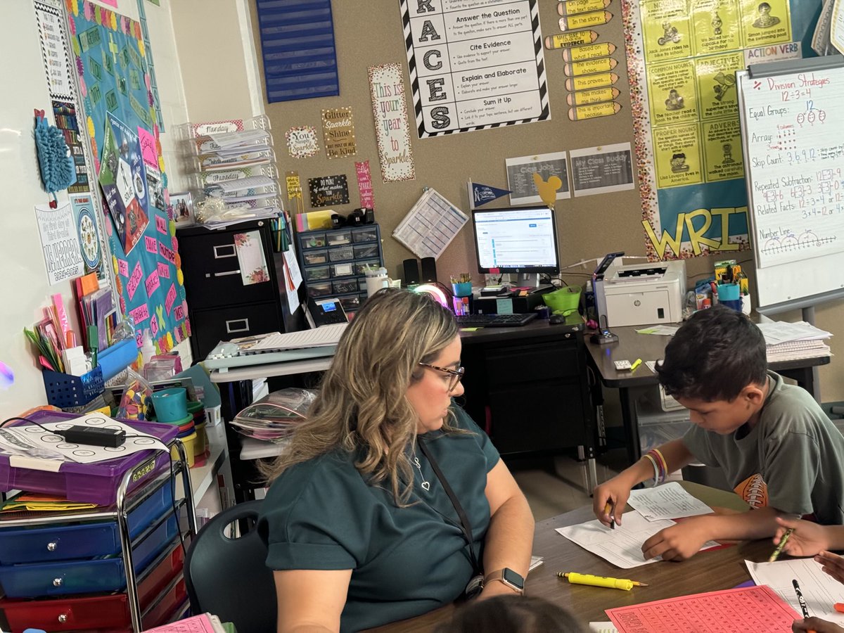 Ms. Herrera is a natural at providing students with what they need.  Her small groups were purposeful and her stations ran smoothly.  We are lucky to have her at Wernli.  ⁦<a href="/NISDWernli/">Dr. Caroline Wernli Elementary School</a>⁩ ⁦<a href="/mrsfeldt5/">Casey Feldt</a>⁩ @kathrynherrera
