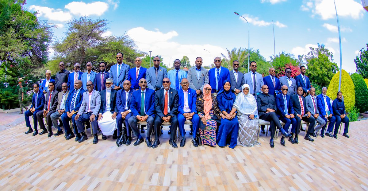 MadaxtooyadaJSL's tweet photo. President Bihi has chaired the final meeting of the Council of Ministers after the election.

The 134th and final meeting of the Council of Ministers under President Muse Bihi Abdi's government was convened today. The meeting, which took place in Hargeisa, marked the conclusion of President Bihi's tenure following the recent election where Abdirahman Mohamed Abdillaahi Cirro and Mohamed Ali Aw Abdi were declared the winners.

The council reviewed the current state of affairs in Somaliland, discussing progress in security, economic development, and social welfare. The ministers acknowledged the challenges faced in recent years, particularly in maintaining peace and stability in regions.

A significant part of the agenda was dedicated to discussing the credibility of the elections conducted under President Bihi's government. The ministers highlighted the efforts to ensure transparency and fairness in the electoral process, which has been a cornerstone of Somaliland's democratic practice. The focus was on the peaceful transition that has now occurred, with the outgoing government expressing satisfaction with the electoral outcome despite not securing re-election.

The meeting also addressed the transition to the new government led by President-elect His Excellency Abdirahman Mohamed Abdillaahi Cirro. Discussions included the formalities of power transfer and the continuity of governance. The council expressed a commitment to a smooth transition, ensuring that ongoing projects and policies would continue without significant disruption.

This final session was not only a moment to reflect on the achievements and challenges of President Bihi's term but also an opportunity to set the tone for a cooperative transition. The outgoing ministers were seen taking their last official photographs together, symbolizing the end of an era and the beginning of a new chapter in Somaliland's political journey.

The cabinet expressed gratitude to the people of Somaliland for their support and patience over the years and wished the incoming government success in leading the nation forward.

President Bihi, in his final remarks as the head of the government, thanked his ministers for their service and reiterated his commitment to supporting the democratic process and the stability of Somaliland, even in his capacity as a former president.

#Somaliland 
#somalilandelection2024 
#somalilandelections2024