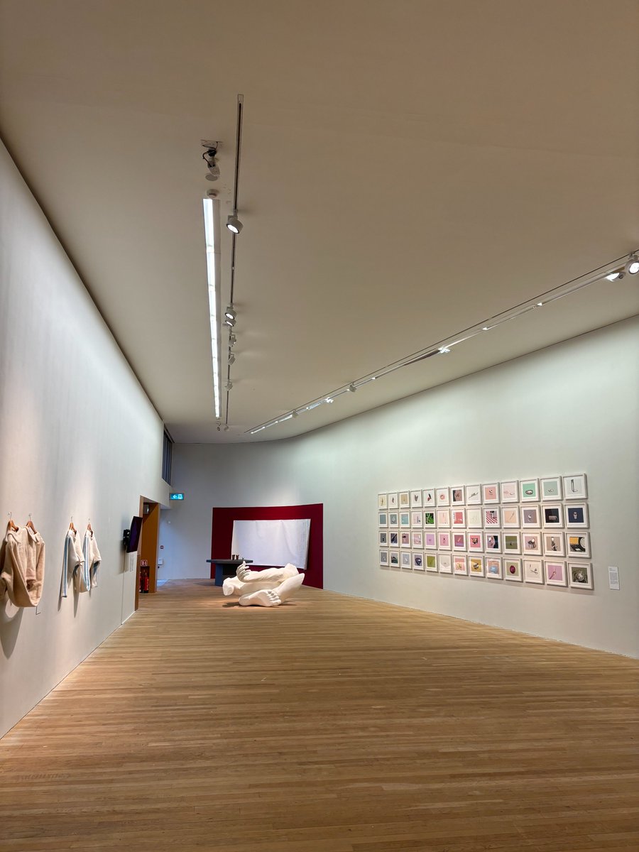 Our new exhibits: In Pieces and Pressure are now open!

Keep yourself updated and don't miss out on any news by subscribing to our newsletter here: glucksman.org/education/subs…
