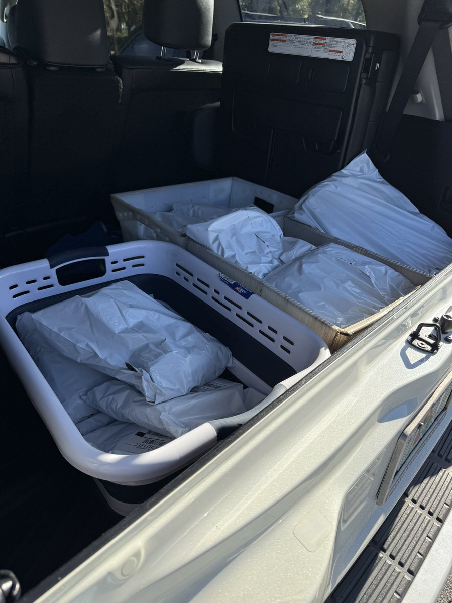 A little slow down from the last couple of days, but still FBM everyday!