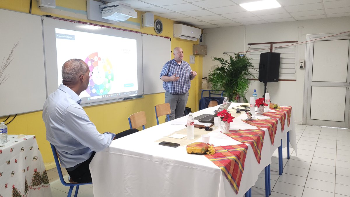 🟡J3 Semaine IA #TNE 971
📍<a href="/EssaiLycee/">Lycée JARDIN D'ESSAI</a>
🗨️Comprendre les enjeux de l’#IA dans le contexte scolaire
➡️10h-12h: E. Paitel et M-A Girard, avec P. Pergent du <a href="/ClemiGuadeloupe/">Clemi Guadeloupe</a> rencontrent la communauté scolaire
<a href="/EAFC_Guadeloupe/">EAFC Guadeloupe</a> <a href="/BanqueDesTerr/">Banque des Territoires</a> <a href="/SGPI_avenir/">Secrétariat général pour l’investissement</a>
<a href="/Edu_Num/">Éducation Numérique</a> <a href="/AcGuadeloupe/">Académie de la Guadeloupe</a>